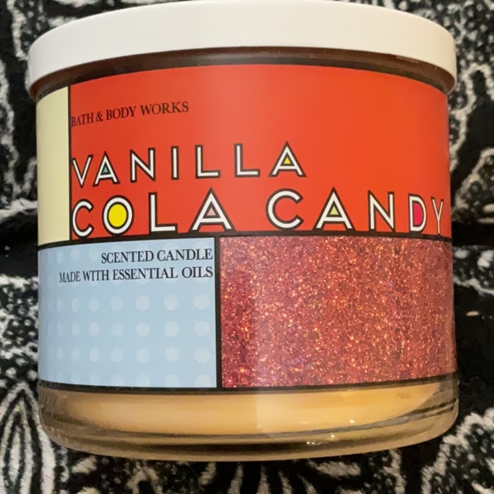 Bath and body works vanilla cola candy candle